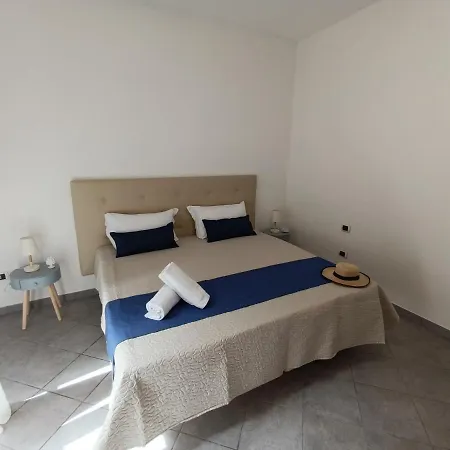 Maison Clemi Apartment *